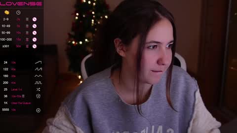 jia_lisaa online show from January 2, 3:08 pm