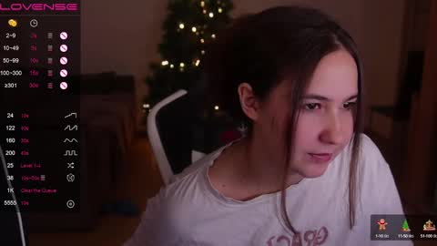 jia_lisaa online show from December 20, 11:37 pm