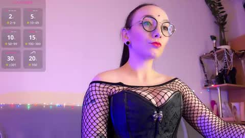 jinhee_tiny online show from November 24, 11:56 am