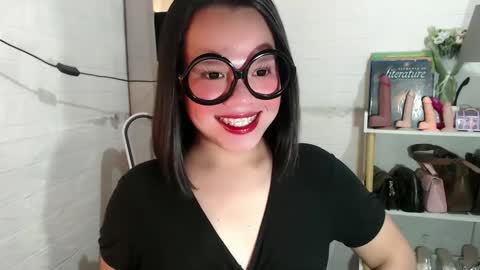 Joana online show from March 6, 9:31 pm