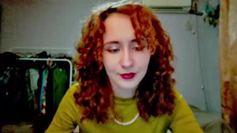 Joannatompson online show from February 16, 10:53 pm