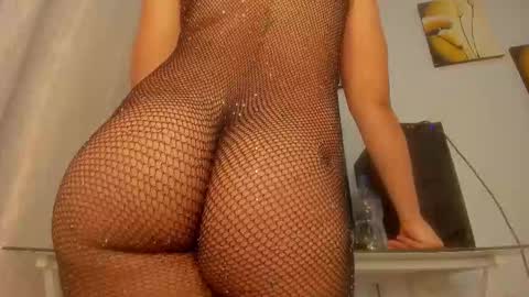 joanyo_brown online show from September 17, 6:11 am