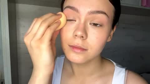 Mila online show from April 4, 10:25 am