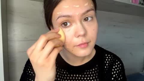 Mila online show from April 3, 10:02 am