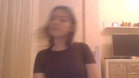 Jennifer online show from October 20, 5:49 pm