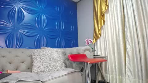 Jolie online show from November 25, 1:02 pm