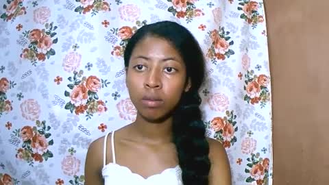 joliekah27 online show from March 9, 2:54 pm