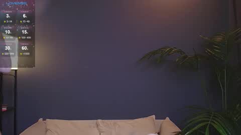 Polly  online show from October 8, 3:11 am