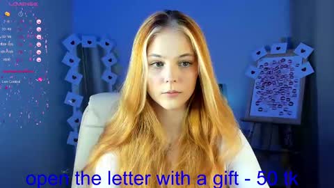 Polly  online show from February 12, 8:06 am