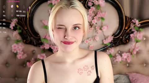 Alice online show from April 17, 11:12 am