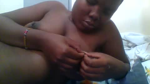 jos_lynn online show from November 26, 5:08 am