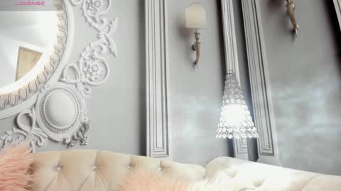 Katalina online show from February 7, 6:45 pm