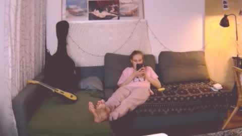 joy_keys online show from December 26, 6:12 pm