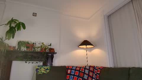 Jsmine  and sometimes Beaulooks online show from July 18, 12:25 am