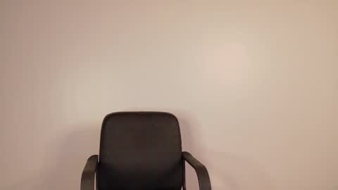 J U A N A  online show from November 28, 3:09 am