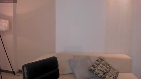 Juanita Clay online show from January 14, 11:42 am