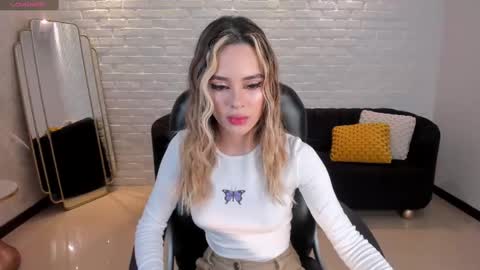 Juanita Clay online show from February 13, 12:43 pm