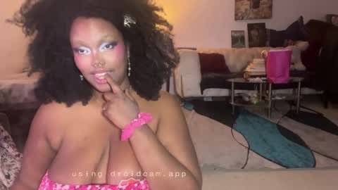 juicy_janet online show from May 31, 8:31 am
