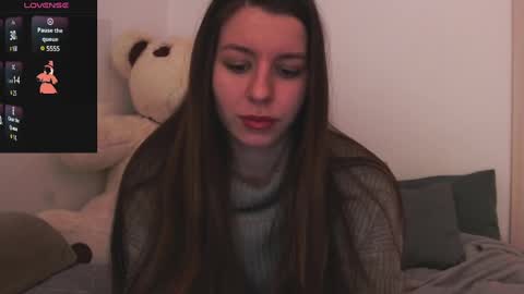 laura online show from January 11, 10:29 am