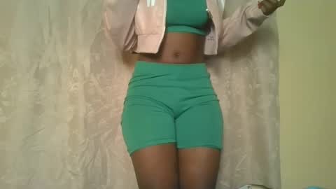 juicyebonita online show from October 7, 9:41 pm