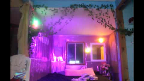 juicyjayxxx69 online show from March 11, 2:16 am