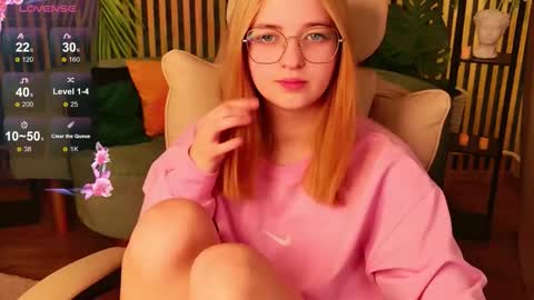 Ameli  Stella  Vi  Evie  Jessica online show from November 30, 7:56 am