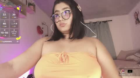 Juliana online show from November 1, 11:20 pm