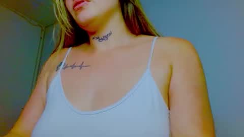  Juliana Torres  online show from October 21, 12:03 am