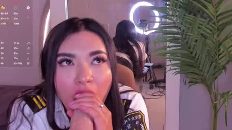 juli_casanova online show from September 23, 2:15 pm