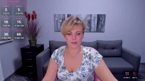 Julia online show from February 28, 1:47 pm