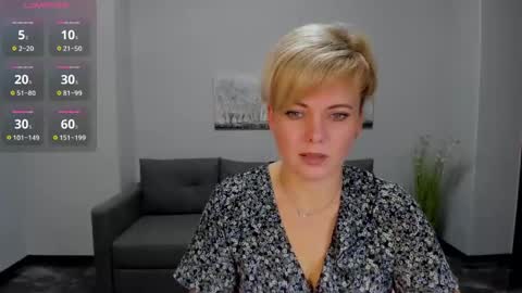 Julia online show from December 7, 6:32 am