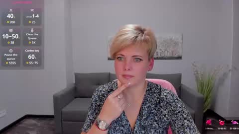 Julia online show from December 10, 1:00 pm