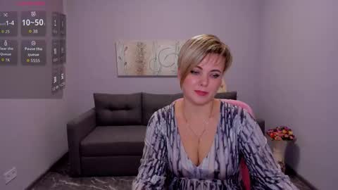 Julia online show from January 13, 2:10 pm