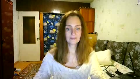 juliaa_foxi online show from November 30, 7:18 pm