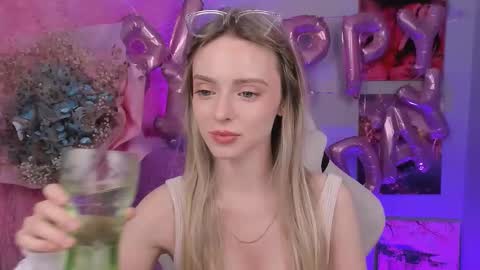 Julia online show from September 13, 12:13 pm