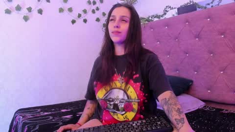 JulianaCarter online show from March 31, 8:09 pm