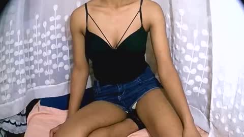 Nathie online show from September 25, 8:50 pm