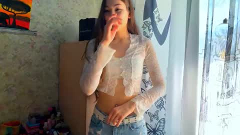 Viola online show from March 31, 2:55 am