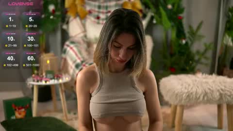 Julie online show from December 22, 8:17 am