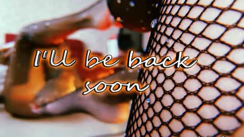 Julie online show from November 14, 3:56 pm