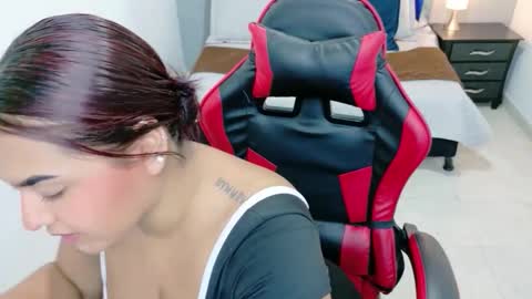   julieta online show from June 1, 12:01 am