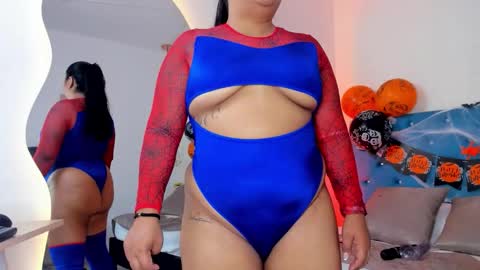 Julieta Mille online show from October 29, 11:58 am