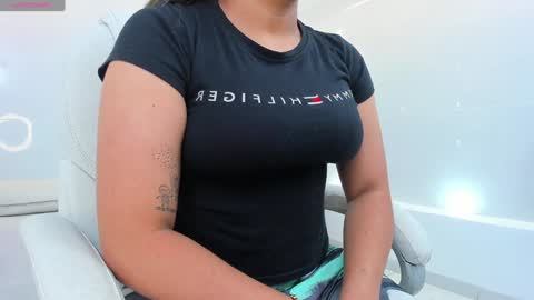 Julietha online show from January 24, 3:11 am