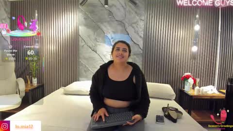 Julietha online show from January 17, 2:30 am