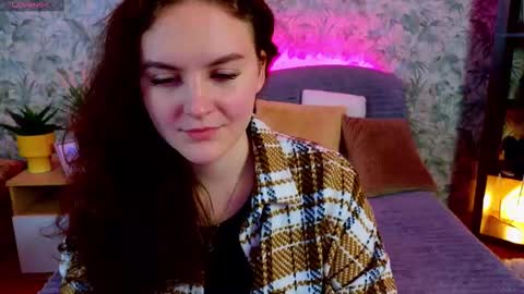 Julia online show from November 16, 1:33 pm