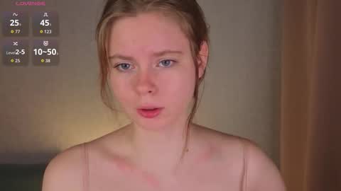 Julie online show from September 14, 4:27 pm