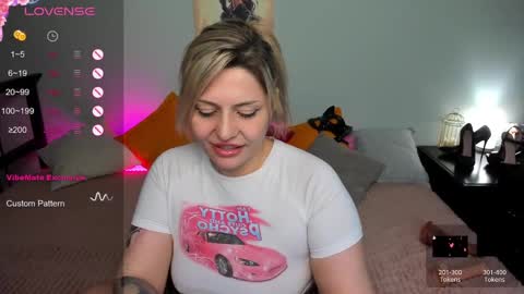 Jully online show from February 26, 2:27 pm