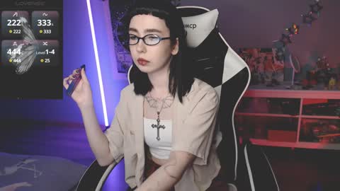 Baroness Von Cringe online show from February 6, 5:51 pm