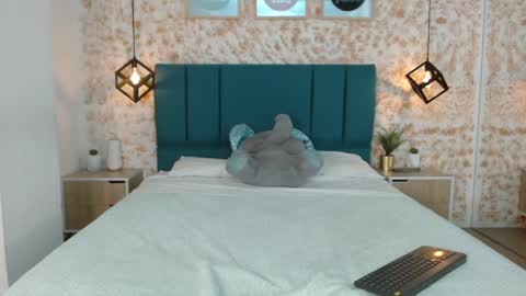 Julietha  online show from January 23, 8:56 pm