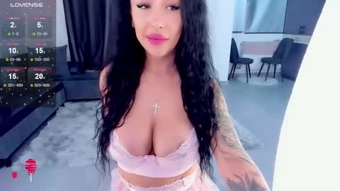 julya online show from January 7, 8:21 pm